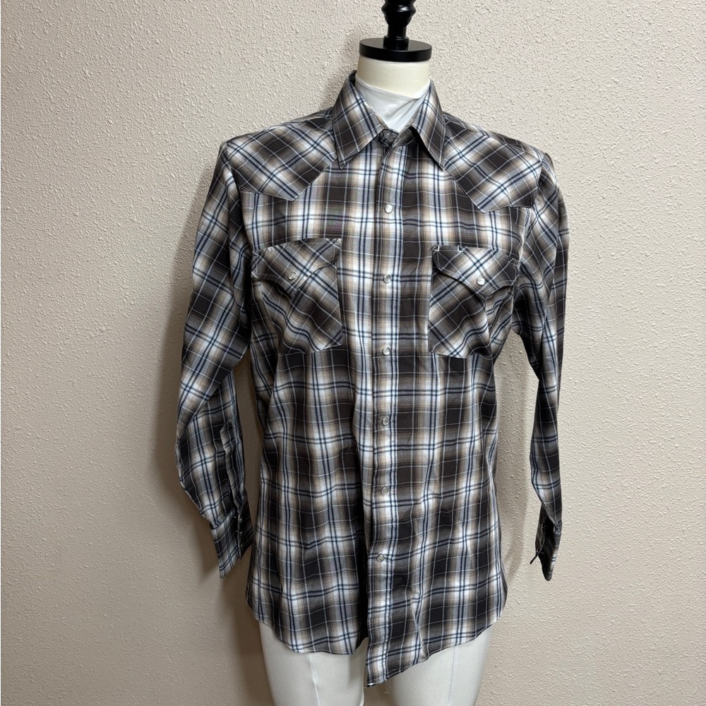 Men's Plaid Button-Up Shirt